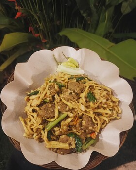 rubikz hostel and cafe