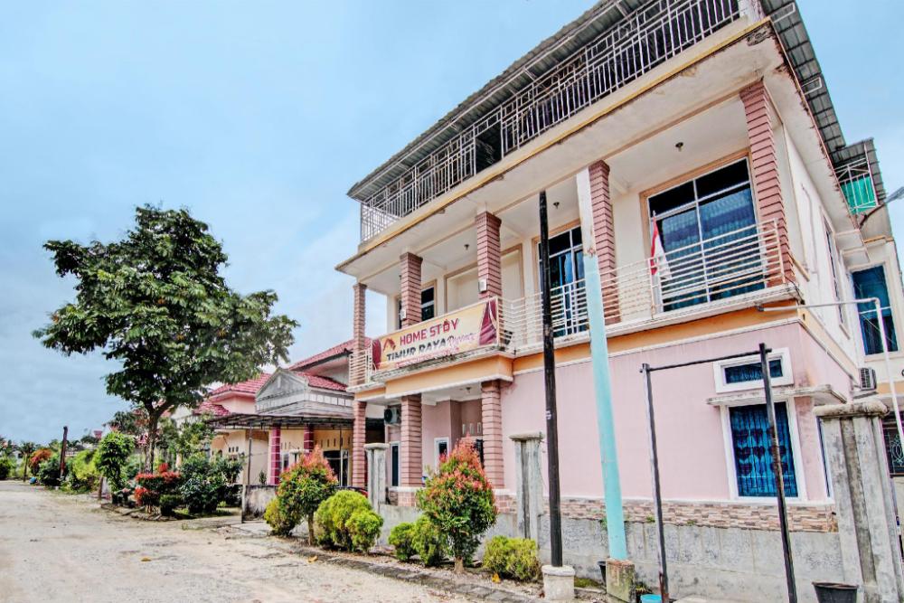 oyo 92211 timur raya homestay syariah