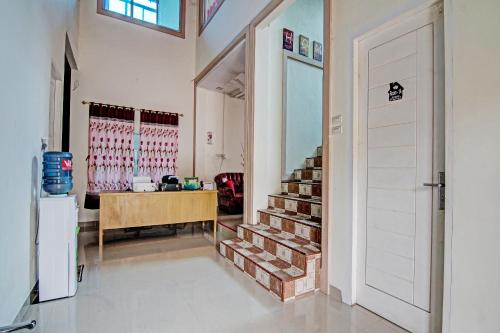 oyo 92211 timur raya homestay syariah