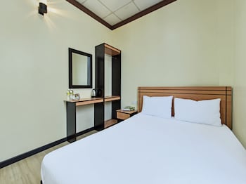 oyo 92211 timur raya homestay syariah