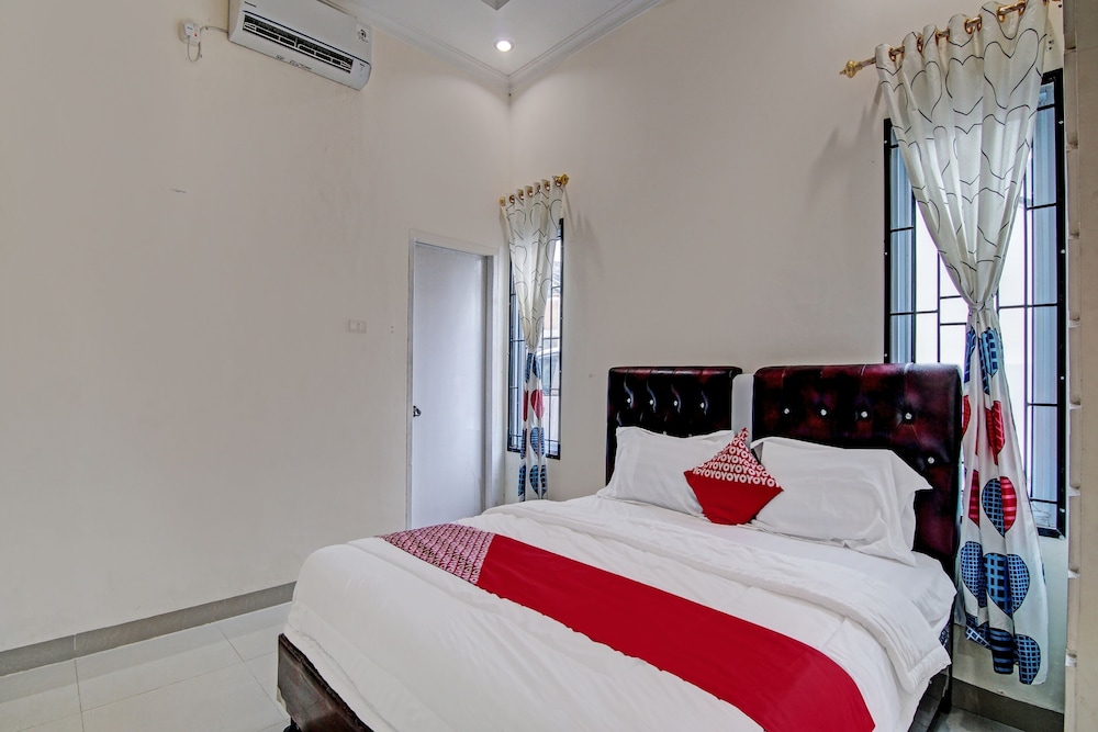 oyo 92211 timur raya homestay syariah