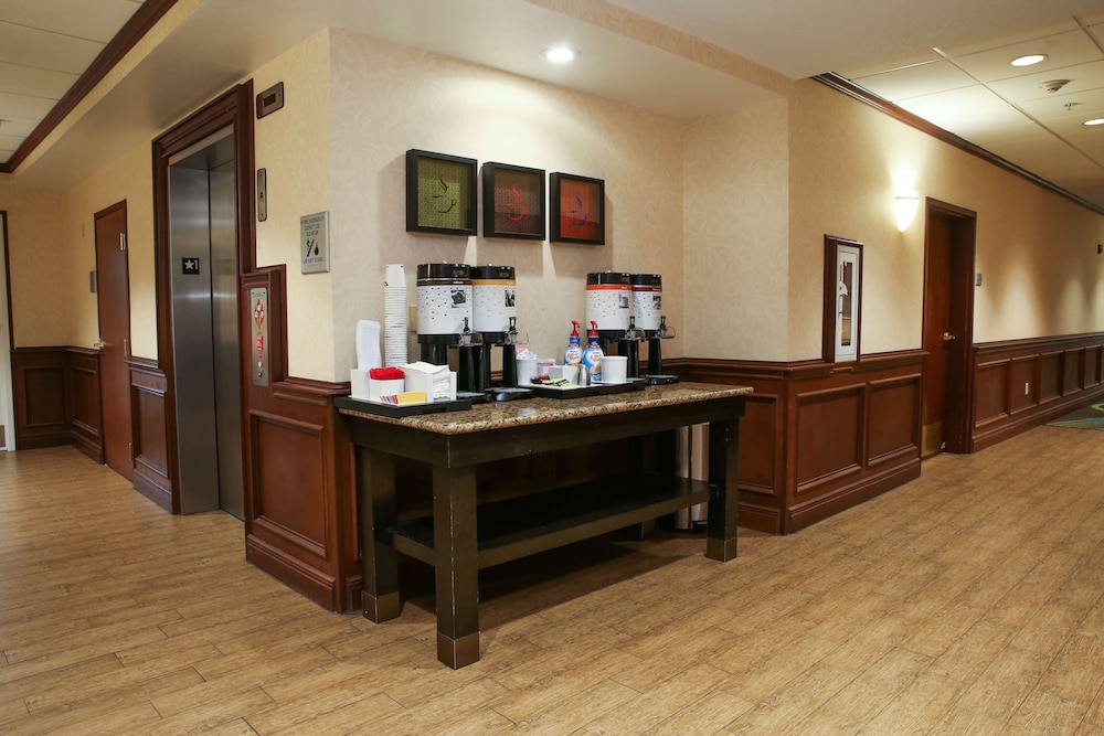 hampton inn kingsville