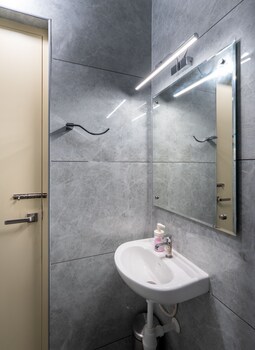 the silver chimes suites