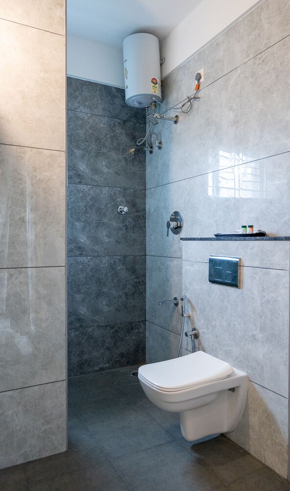 the silver chimes suites