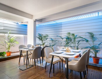 the silver chimes suites