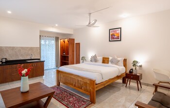 the silver chimes suites