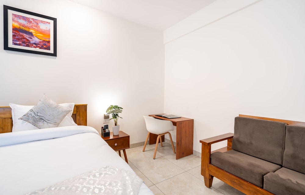 the silver chimes suites