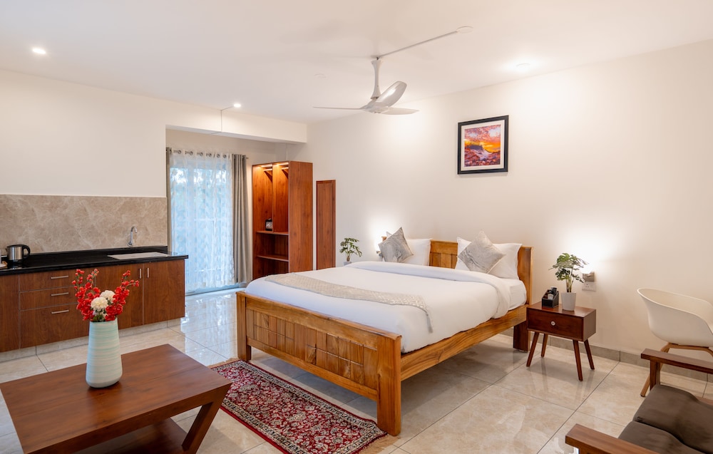 the silver chimes suites