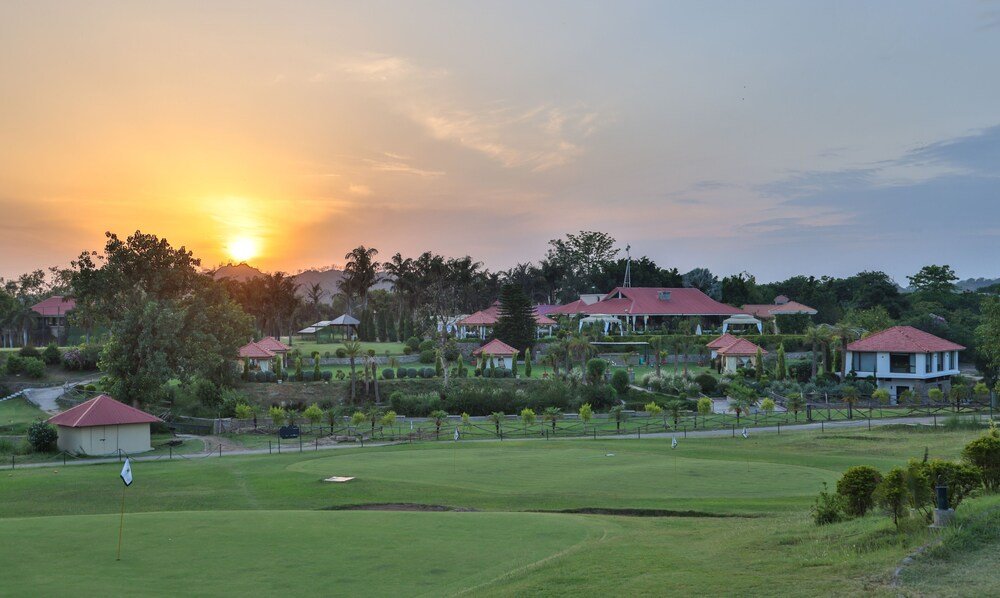 Fhr Wilderness Lodge Chandigarh By Tutc,Kharar>>Chandigarh,4 star