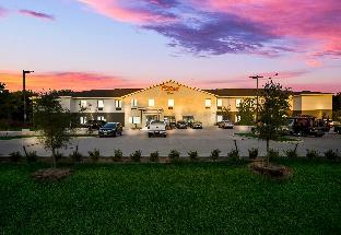 red roof inn lancaster tx