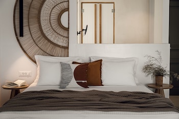 sundunes hotel naxos