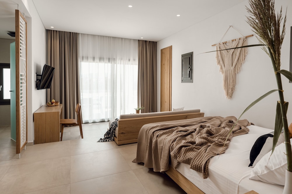 sundunes hotel naxos