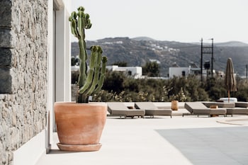 sundunes hotel naxos