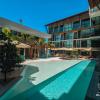 sunny hall by aft