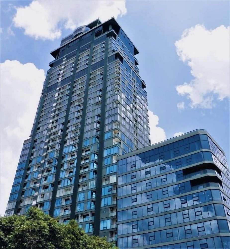 penthouse residence by caerus management