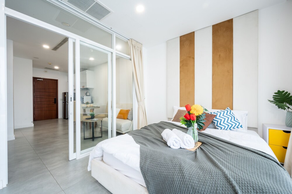 penthouse residence by caerus management