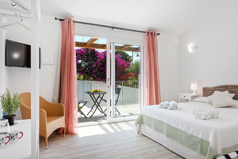 sardegna e new rooms