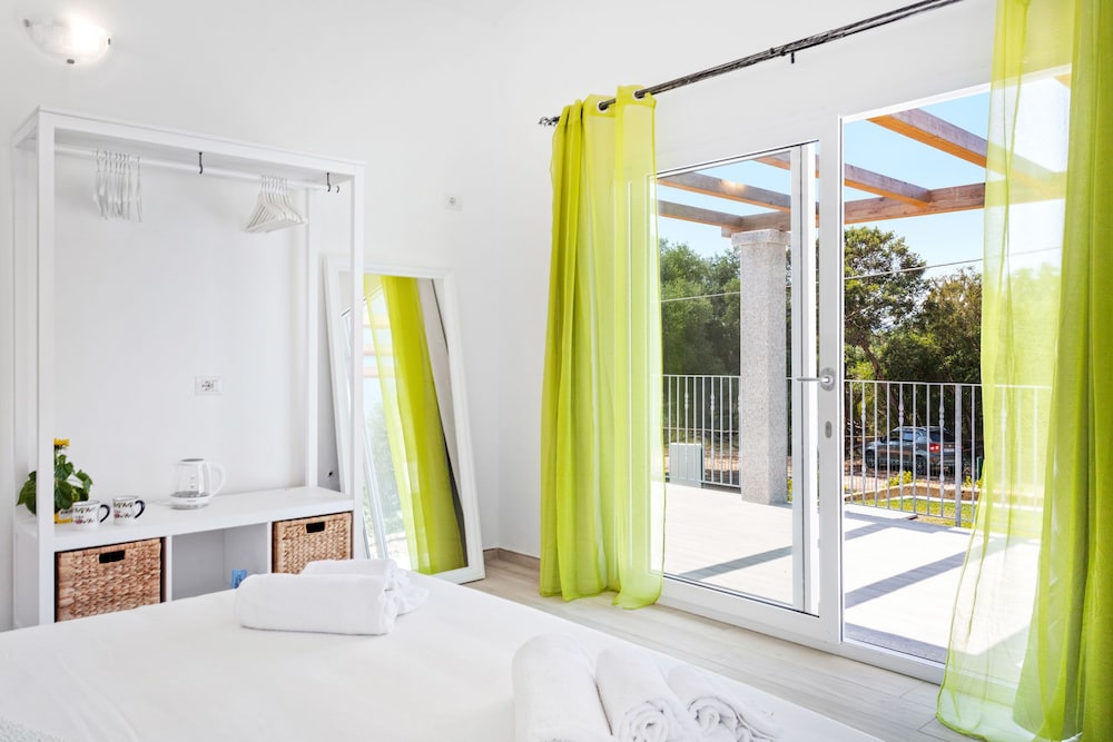 sardegna e new rooms