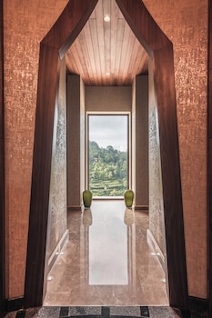 dusit thani himalayan resort dhulikhel nepal