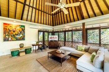 the asraya villa sanur managed by lead luxury