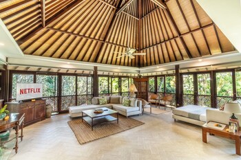 the asraya villa sanur managed by lead luxury