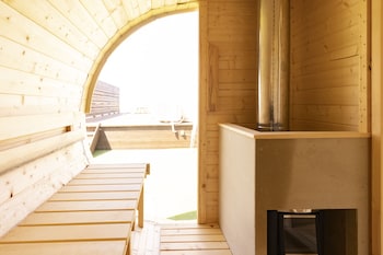 picnic garden glamping