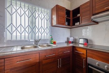 crystal shores self catering apartments