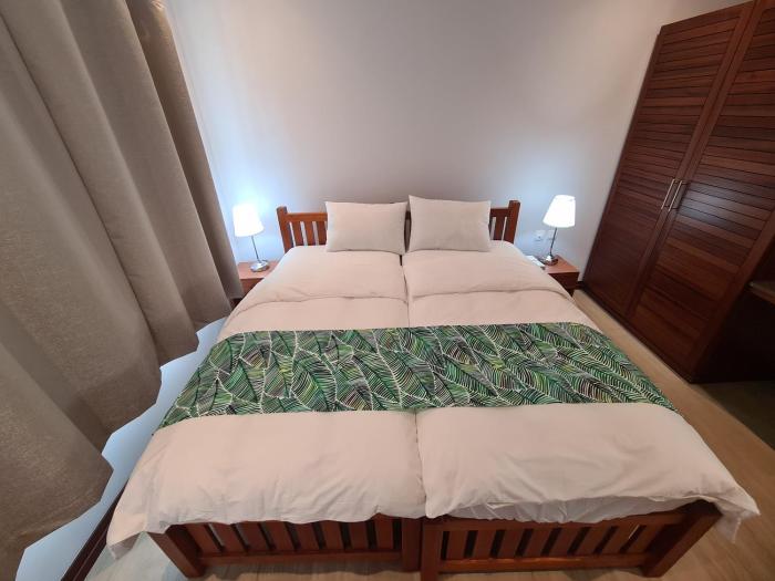 crystal shores self catering apartments