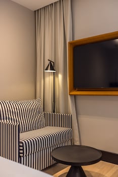 cora hotel