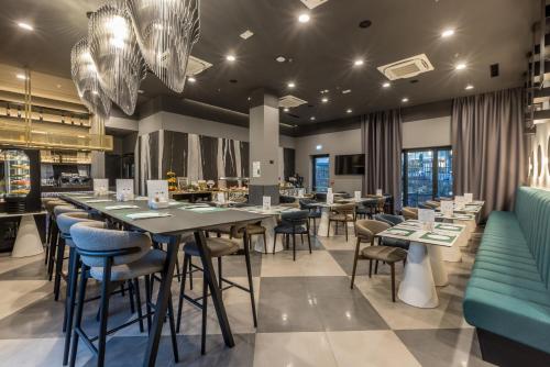 cora hotel