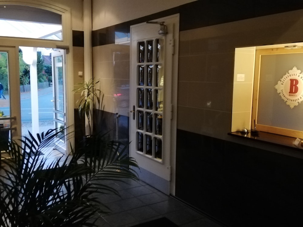 bennetts restaurant and hotel