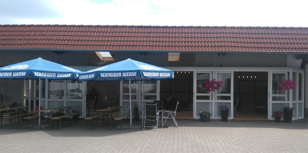 bennetts restaurant and hotel