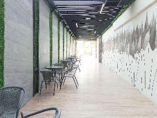 modern designed studio at de prima apartment