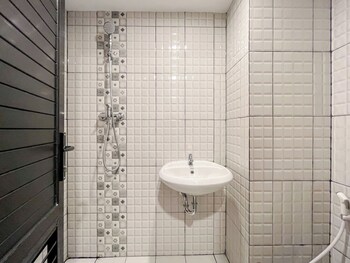 modern designed studio at de prima apartment