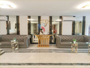 modern designed studio at de prima apartment