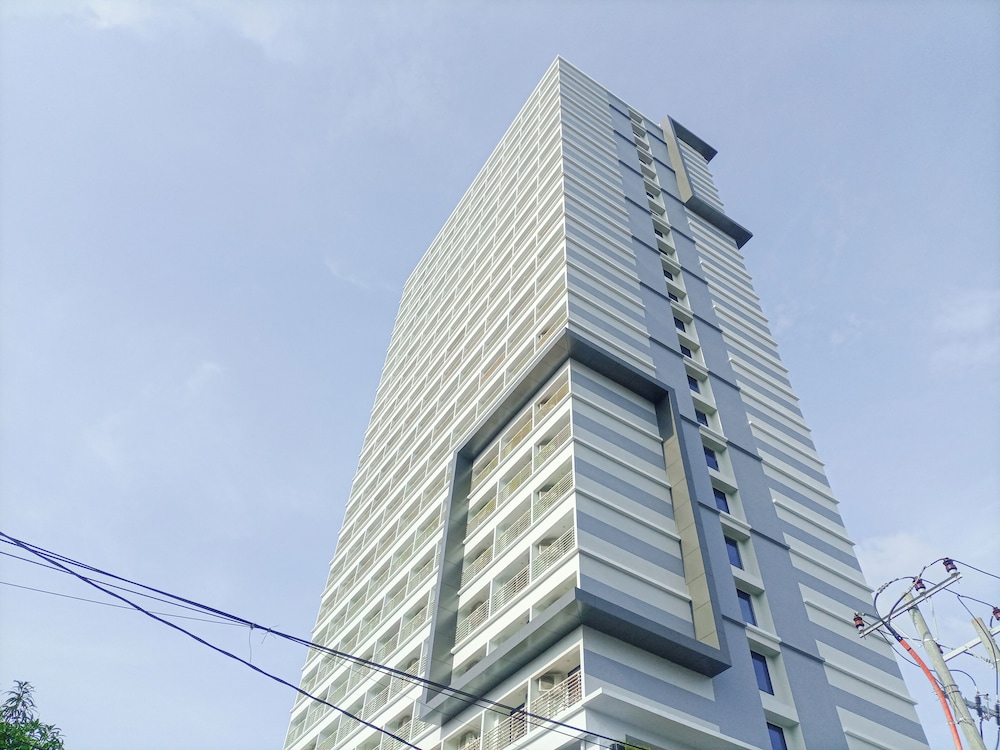 modern designed studio at de prima apartment