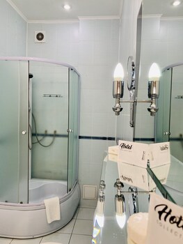 hotel palace ukraine