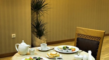 Buyuk Anadolu Eregli Hotel,Near Port Of Karadeniz Eregli,4 star