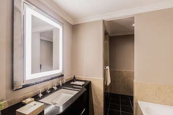 hotel casa lucia small luxury hotels