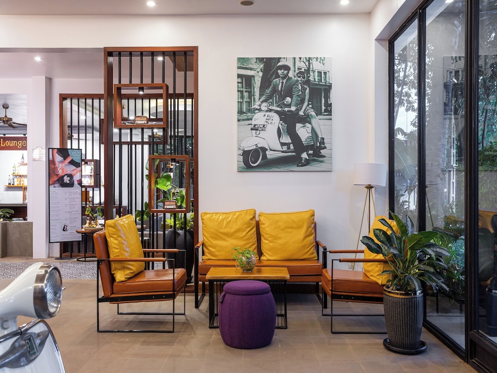 grand yard la residence