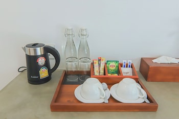 grand yard la residence