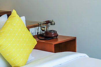 grand yard la residence