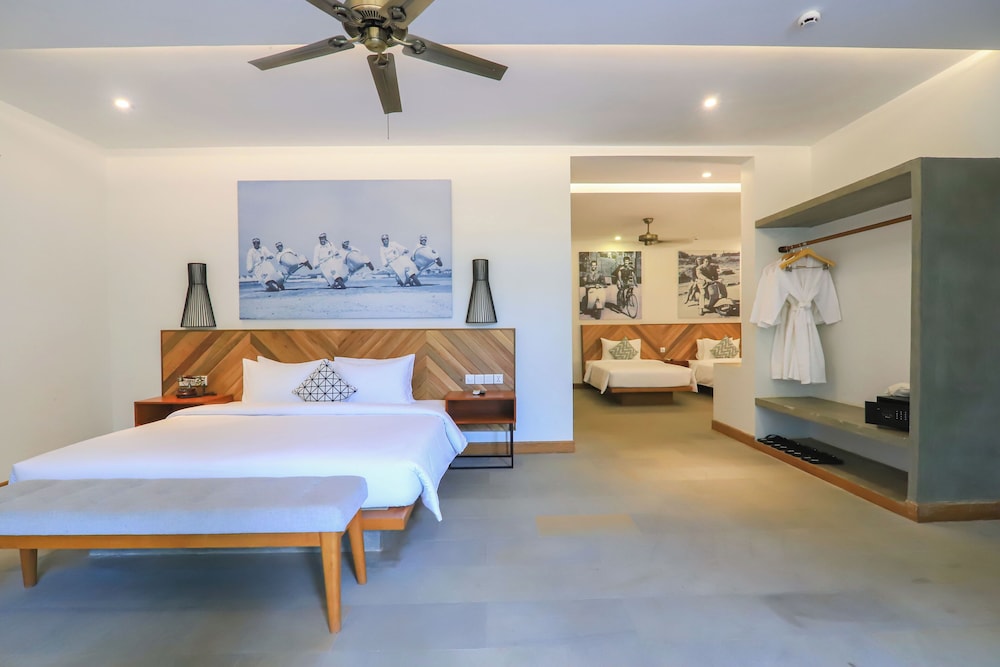 grand yard la residence