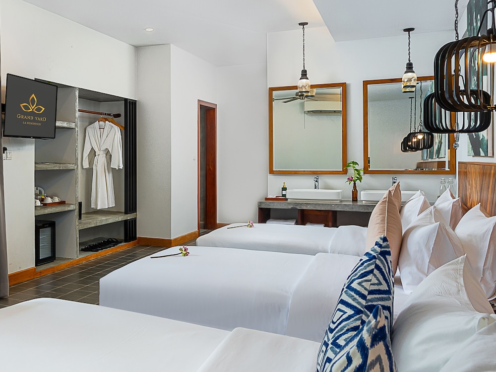 grand yard la residence