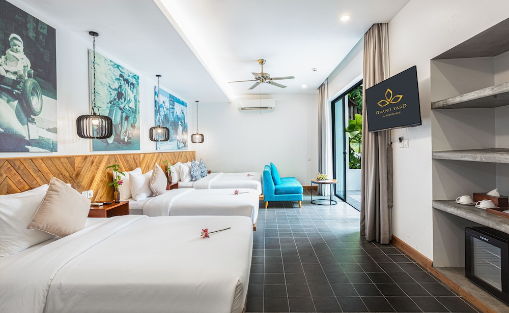 grand yard la residence