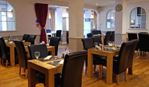 oliver cromwell hotel
