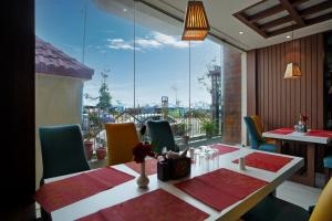 royal sea view