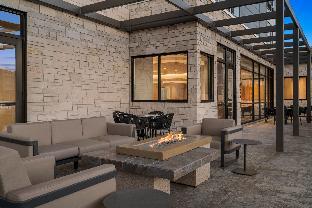 springhill suites by marriott menomonee falls