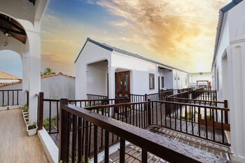 the poplar resort