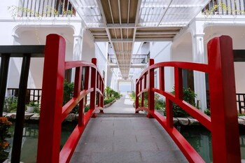the poplar resort